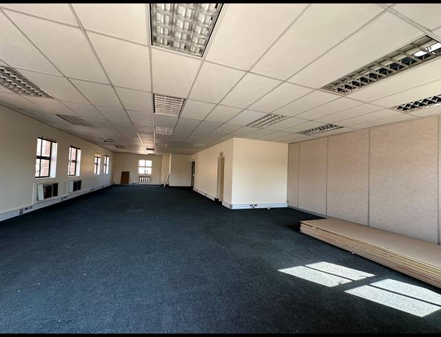 150M² OFFICE TO LET IN HIGHVELD TECHNOPARK